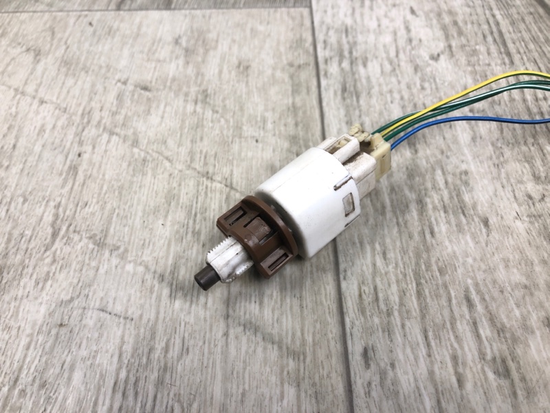 Датчик положения педали тормоза SUZUKI GRAND VITARA 05-15 2005 Внедорожник 2.0 J20A 37740-75H10 Б/У