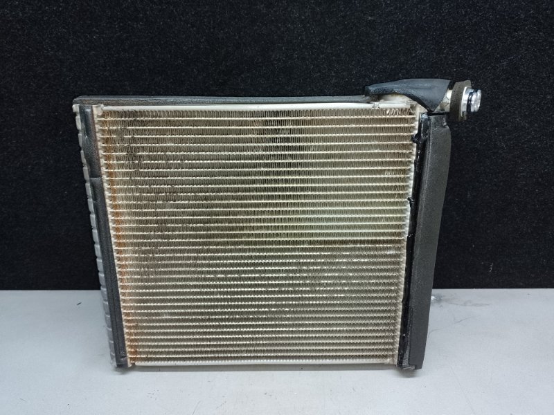 Испаритель кондиционера TOYOTA PRIUS - 30 09-17 1.8 2ZRFXE Испаритель кондиционера TOYOTA PRIUS - 30 09-17 1.8 2ZRFXE