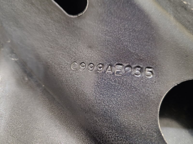 Крышка багажника 300 04-10