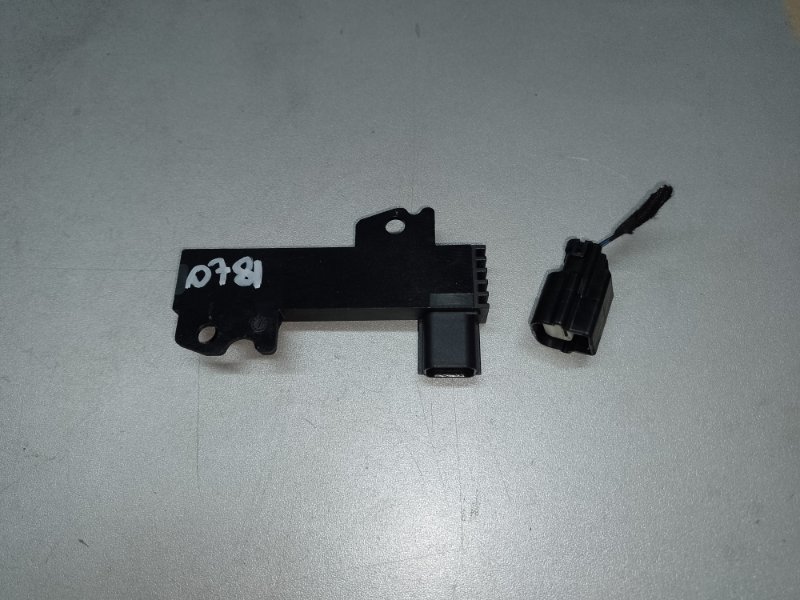 Антенна ECOSPORT 18-22 2021 1.0 L EcoBoost (Fox) turbo Антенна ECOSPORT 18-22 2021 1.0 L EcoBoost (Fox) turbo