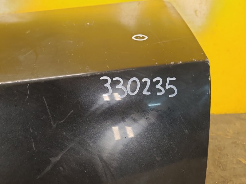 Крышка багажника 300 04-10