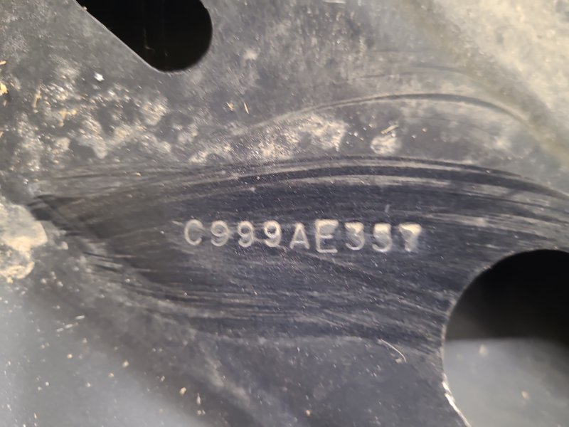 Крышка багажника 300 04-10