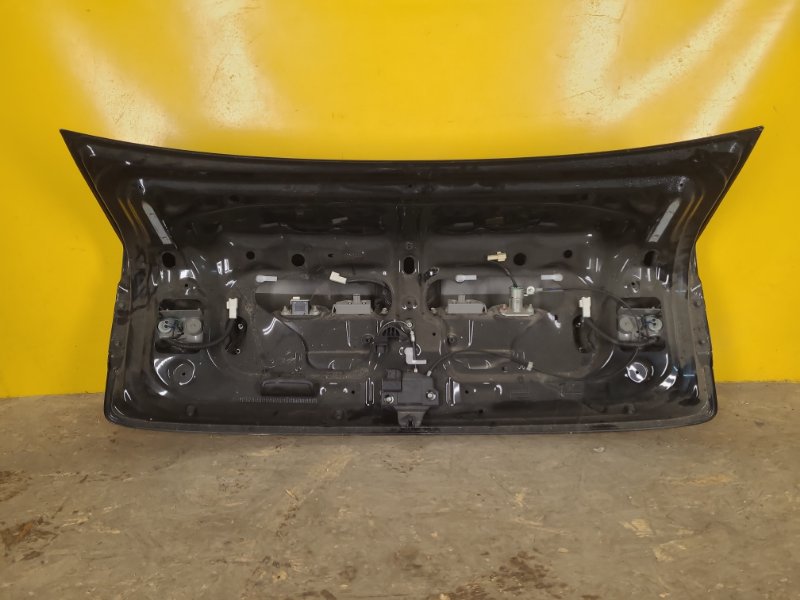 Крышка багажника IS250/350 05-13