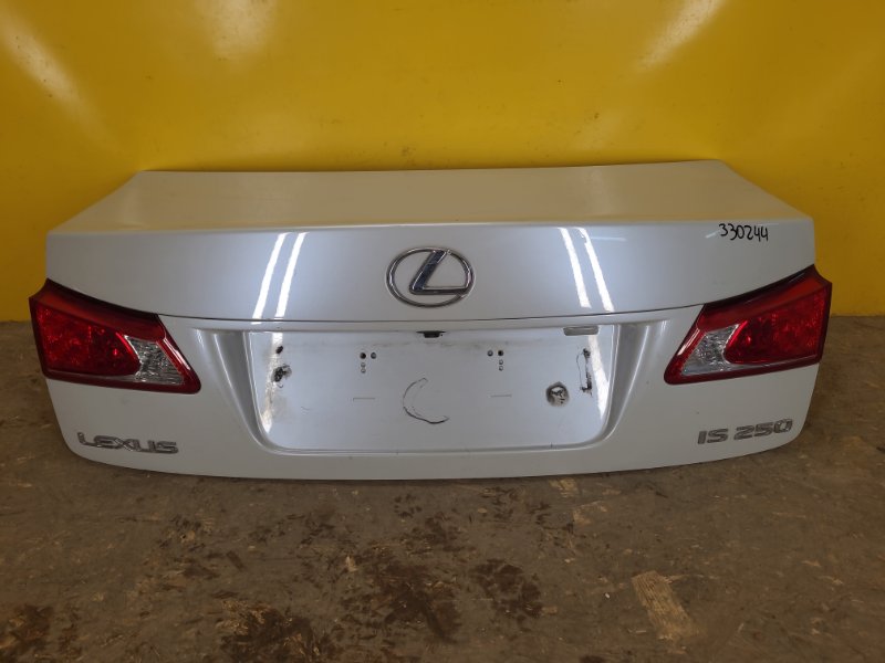 Крышка багажника LEXUS IS250/350 05-13 64401-53141 Б/У