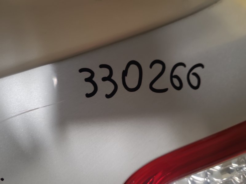 Крышка багажника CAMRY 40 06-11