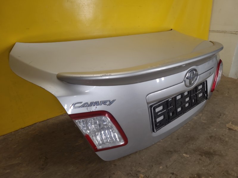 Крышка багажника CAMRY 40 06-11