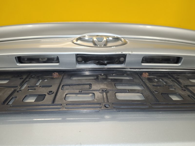 Крышка багажника CAMRY 40 06-11
