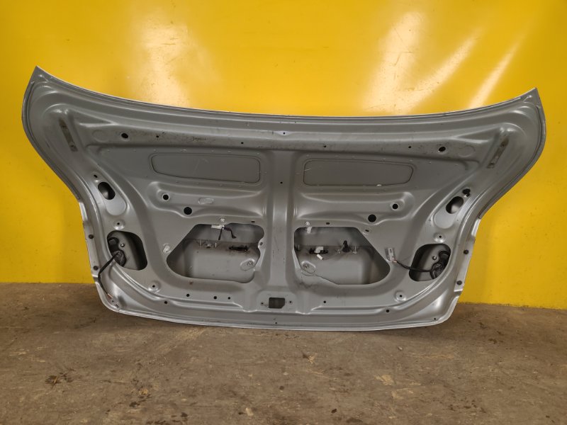 Крышка багажника CAMRY 40 06-11