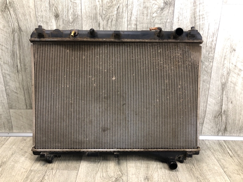 Радиатор основной SUZUKI GRAND VITARA 05-15 2005 Внедорожник 2.0 J20A 17700-65J10 Б/У