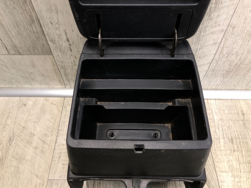 Консоль центральная GRAND VITARA 05-15 2005 Внедорожник 2.0 J20A