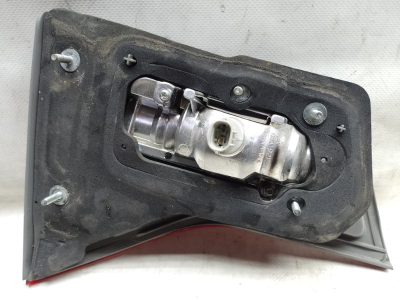 Фонарь внутренний задний правый MDX (YD2) 06-13 2009 YD2 3.7