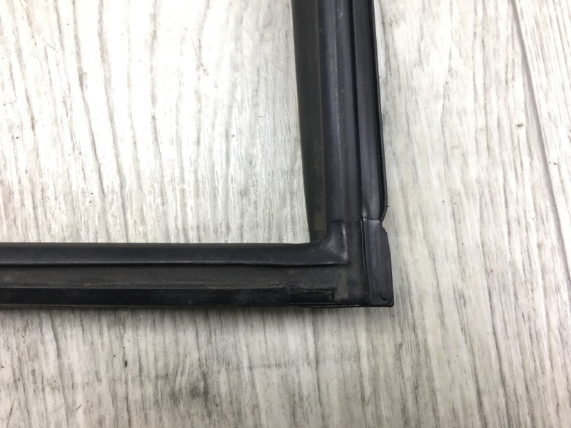 Уплотнитель стекла двери задний левый GRAND VITARA 05-15 2005 Внедорожник 2.0 J20A Уплотнитель стекла двери задний левый GRAND VITARA 05-15 2005 Внедорожник 2.0 J20A