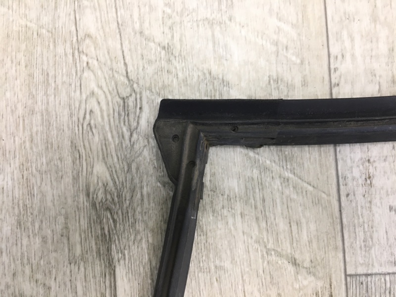 Уплотнитель двери задний левый GRAND VITARA 05-15 2005 Внедорожник 2.0 J20A