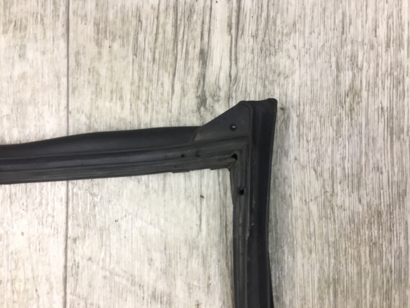 Уплотнитель двери передний правый GRAND VITARA 05-15 2005 Внедорожник 2.0 J20A