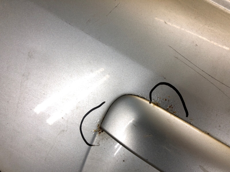 Крышка багажника AVENSIS 03-08