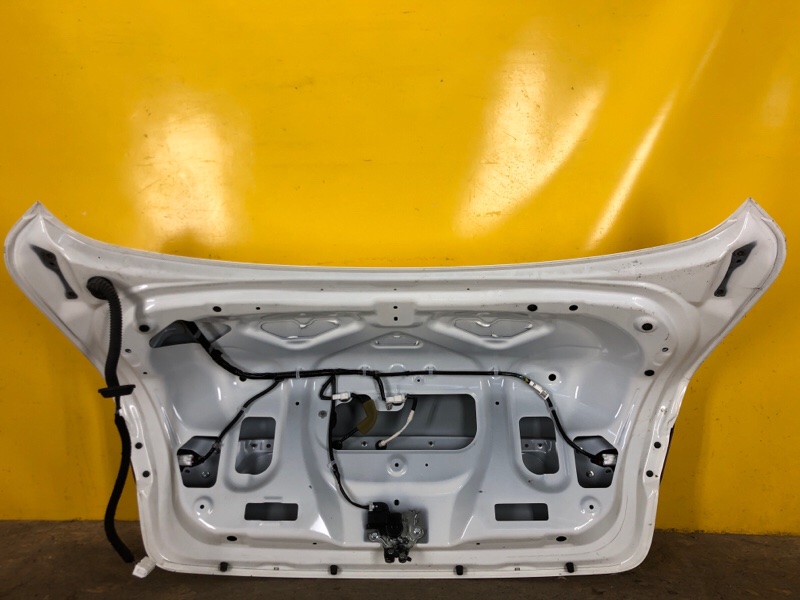 Крышка багажника Q50 15-20