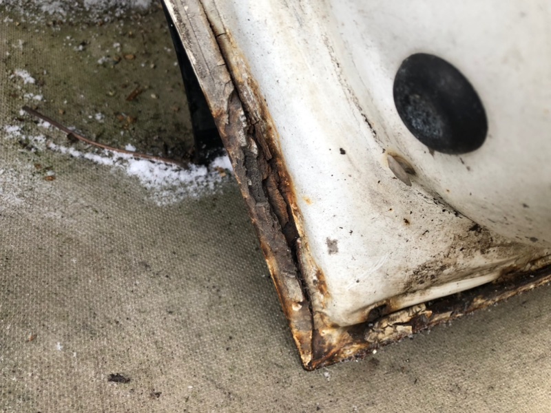 Дверь задняя левая 626 GD 87-91