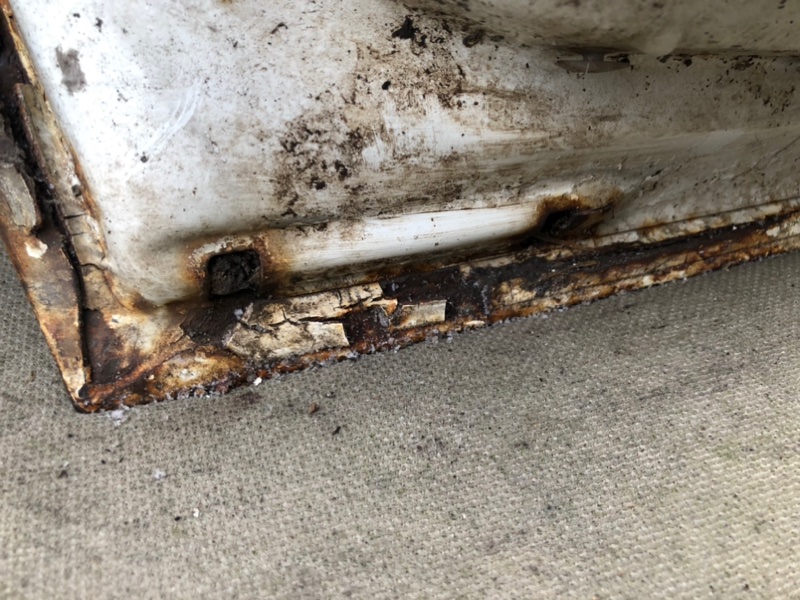 Дверь задняя левая 626 GD 87-91