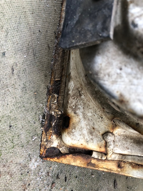 Дверь задняя левая 626 GD 87-91