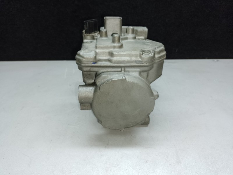 Компрессор кондиционера RX350/450 09-15 2009 GGL10L 2GR-FXE 3.5L