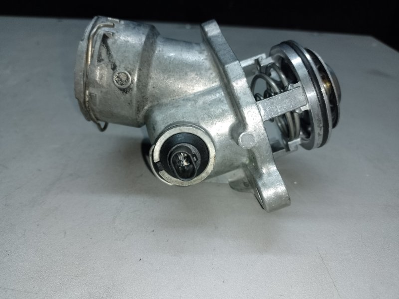 Термостат MERCEDES E-CLASS W211 02-09 W211 M272972 3.5 Термостат MERCEDES E-CLASS W211 02-09 W211 M272972 3.5