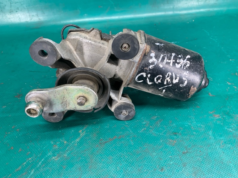 Моторчик стеклоочистителя передний KIA CLARUS 96-01 Б/У