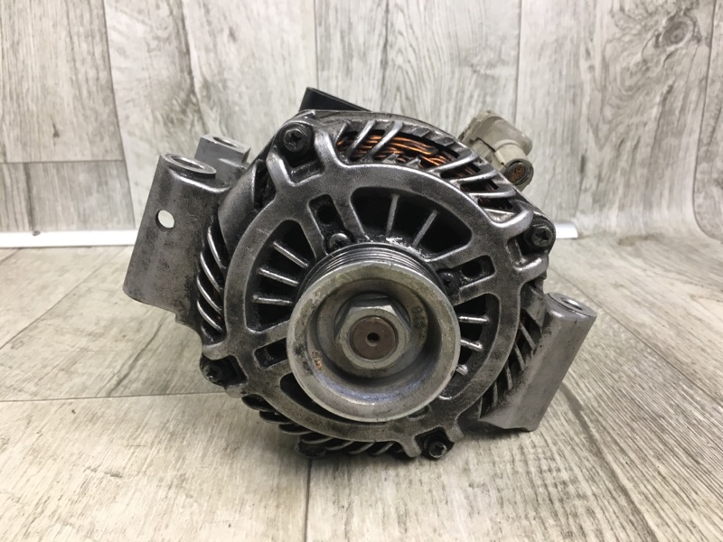 Запчасть генератор MAZDA CX-7 06-12 2009 Внедорожник 2.3 L33G-18-300A Б/У Генератор MAZDA CX-7 06-12 2009 Внедорожник 2.3 L33G-18-300A Б/У