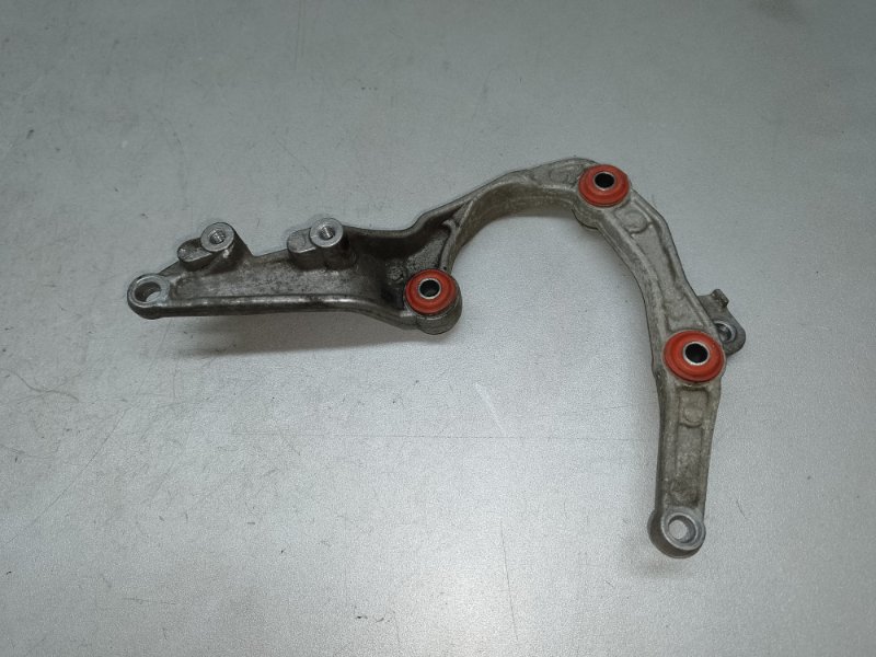 Кронштейн E-CLASS W211 02-09 2008 W211 M272972 3.5