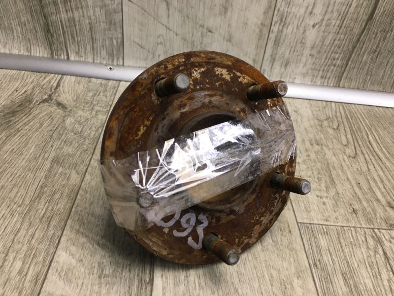 Ступица задняя правая JOURNEY 08-20 2013 JC 2.4 ED3