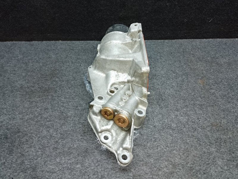 Корпус масляного фильтра E-CLASS W211 02-09 2008 W211 M272972 3.5 Корпус масляного фильтра E-CLASS W211 02-09 2008 W211 M272972 3.5