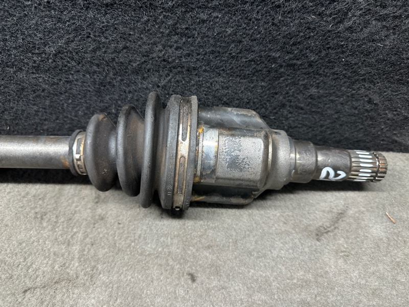 Привод передний правый PRIUS C/AQUA 11-14 2013 NHP10L 1NZ-FXE 1.5L Привод передний правый PRIUS C/AQUA 11-14 2013 NHP10L 1NZ-FXE 1.5L