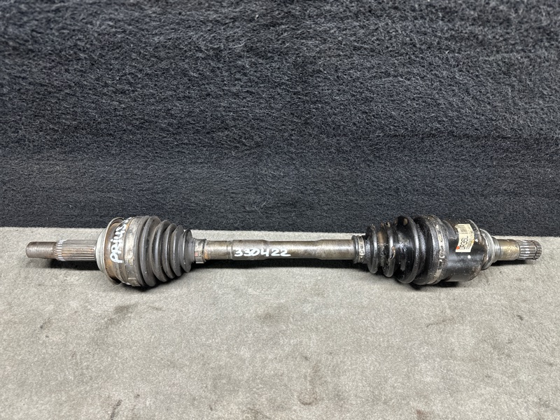 Запчасть привод передний левый TOYOTA PRIUS C/AQUA 11-14 2013 NHP10L 1NZ-FXE 1.5L 43420-52310 Б/У Привод передний левый TOYOTA PRIUS C/AQUA 11-14 2013 NHP10L 1NZ-FXE 1.5L 43420-52310 Б/У