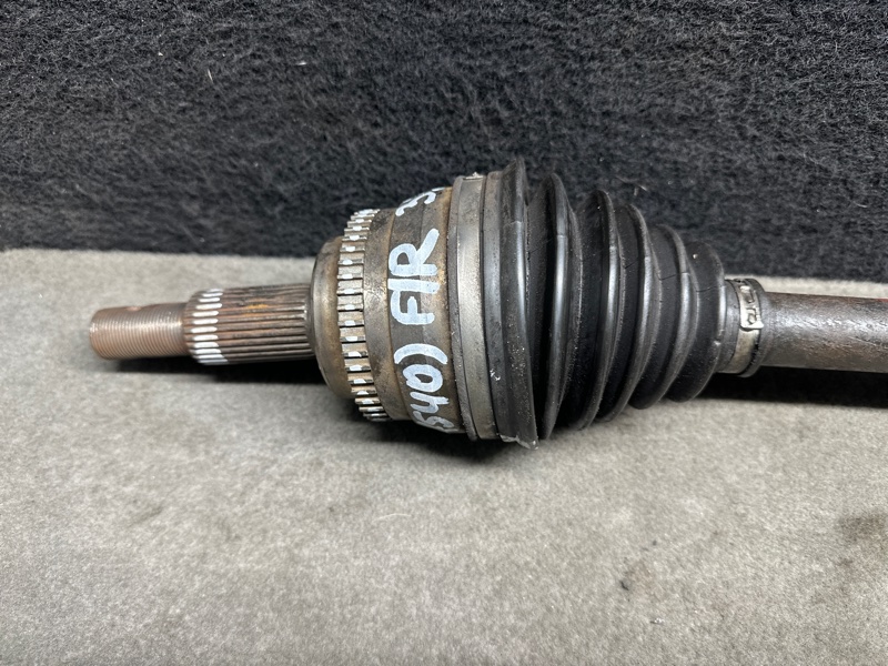 Привод передний правый LEXUS ES300 ES330 01-06 XV30 3.3 3MZFE