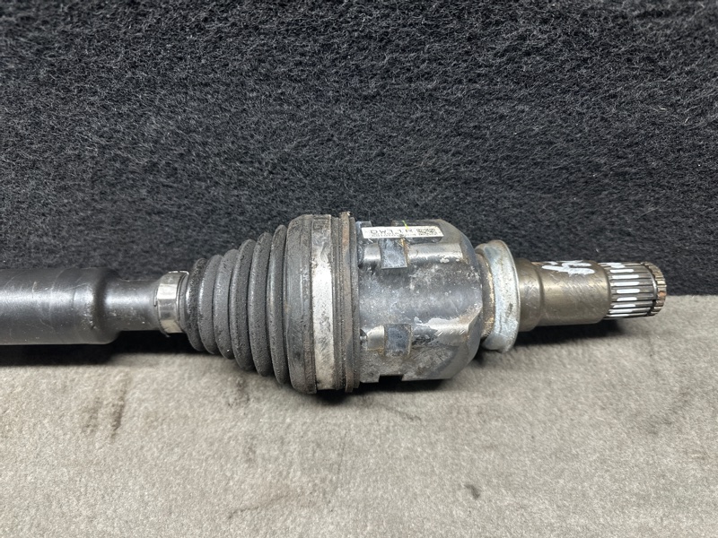 Привод передний правый PRIUS - 30 09-17 2013 1.8 2ZRFXE Привод передний правый PRIUS - 30 09-17 2013 1.8 2ZRFXE