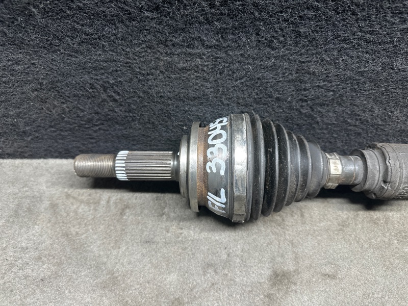 Привод передний левый TOYOTA PRIUS - 30 09-17 1.8 2ZRFXE