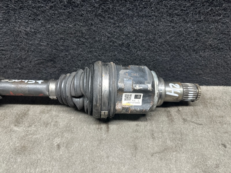 Привод передний левый PRIUS - 30 09-17 2013 1.8 2ZRFXE