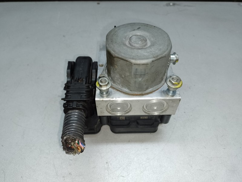 Блок ABS X-TRAIL/ROGUE T32 13-20 2015 2.5 QR25DE