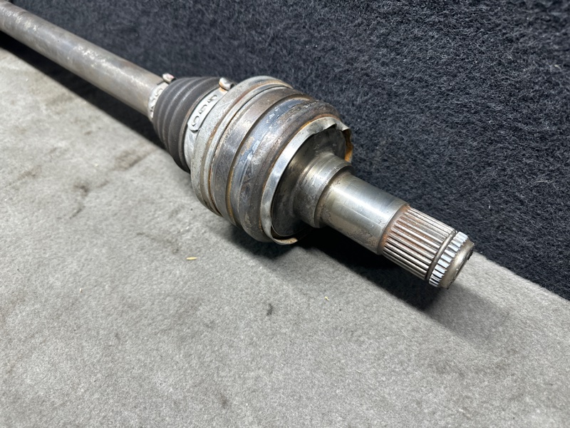 Привод задний правый LS460 06-12 2007 XF40 4.6 1UR-FSE