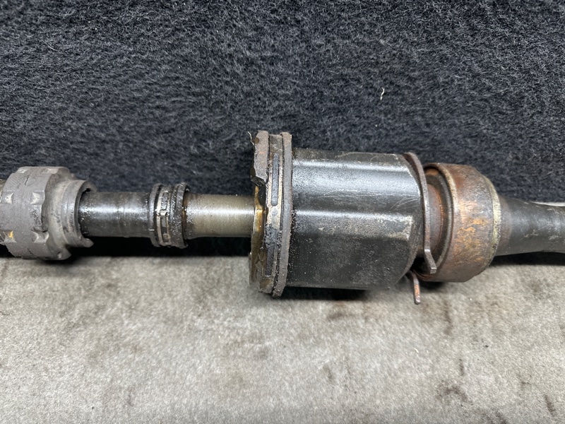 Привод передний правый ES300 ES330 01-06 2006 XV30 3.3 3MZFE