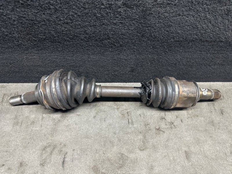 Привод передний GX470 02-09 2003 UZJ120L 4.7 2UZFE