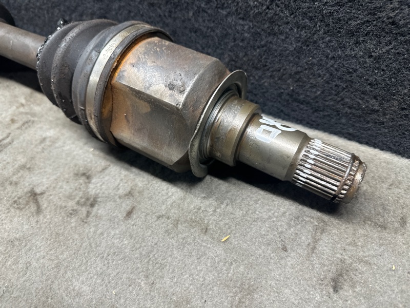 Привод передний GX470 02-09 2003 UZJ120L 4.7 2UZFE