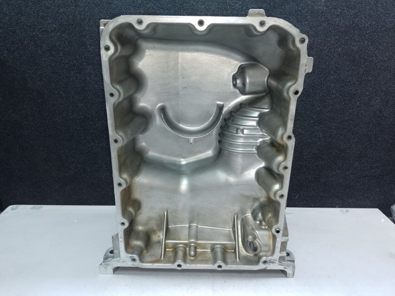 Поддон двигателя HONDA PILOT 15- 2017 3.5L 11200-5J6-A01 Б/У