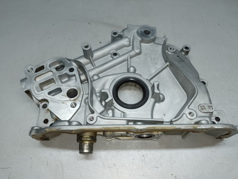 Запчасть масляный насос HONDA PILOT 15- 2017 3.5L 15100-5G0-A01 Б/У Масляный насос HONDA PILOT 15- 2017 3.5L 15100-5G0-A01 Б/У