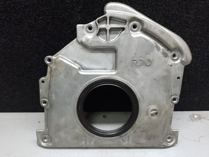 Крышка коленвала задняя HONDA PILOT 15- 2017 3.5L 11300-R70-A00 Б/У