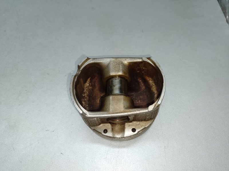 Поршень передний левый PILOT 15- 2017 3.5L