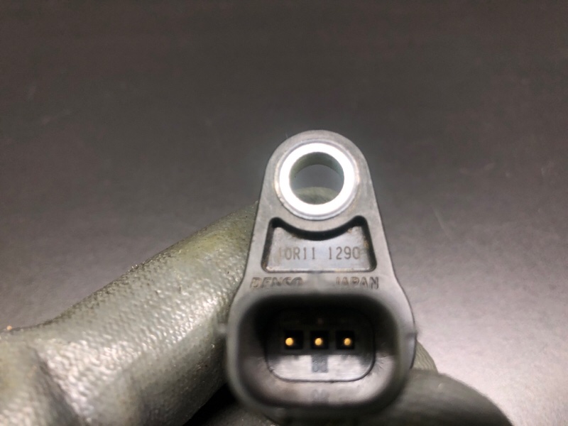 Датчик положения распредвала CAMRY 55 14-17 2015 ASV50 2.5 2ARFE