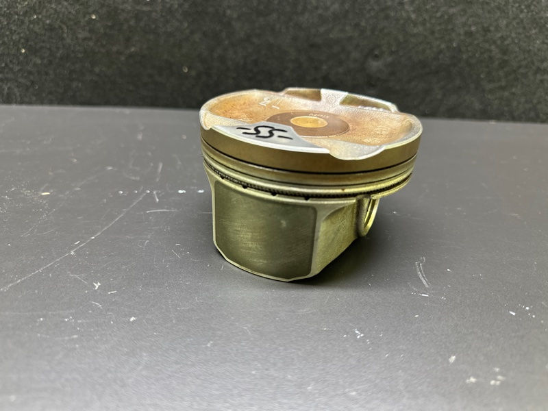 Поршень CAMRY 55 14-17 2015 ASV50 2.5 2ARFE Поршень CAMRY 55 14-17 2015 ASV50 2.5 2ARFE