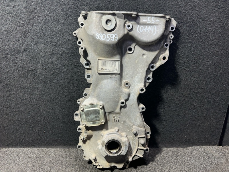 Крышка ГРМ TOYOTA CAMRY 55 14-17 2015 ASV50 2.5 2ARFE 11310-0V020 Б/У