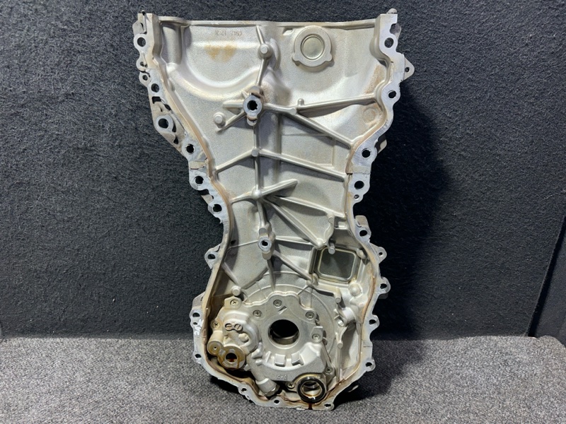 Крышка ГРМ CAMRY 55 14-17 2015 ASV50 2.5 2ARFE