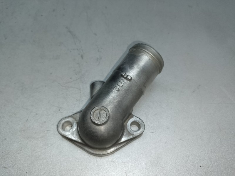 Фланец системы охлаждения MITSUBISHI LANCER X 10 07-15 2014 2.0 4B11 1305A152 Б/У